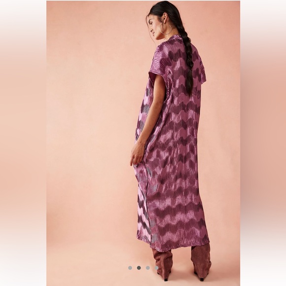 NWT Free People Wrinkle in Time Maxi Kaftan One Size in Plum - Picture 2 of 5
